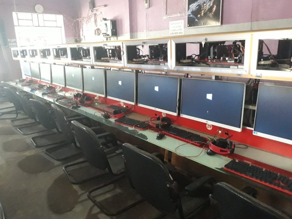 Chuyên Thu Mua Màn Hình Pc Cũ Tại Tphcm | Thumuadocutop1.Com 0975 484 222
