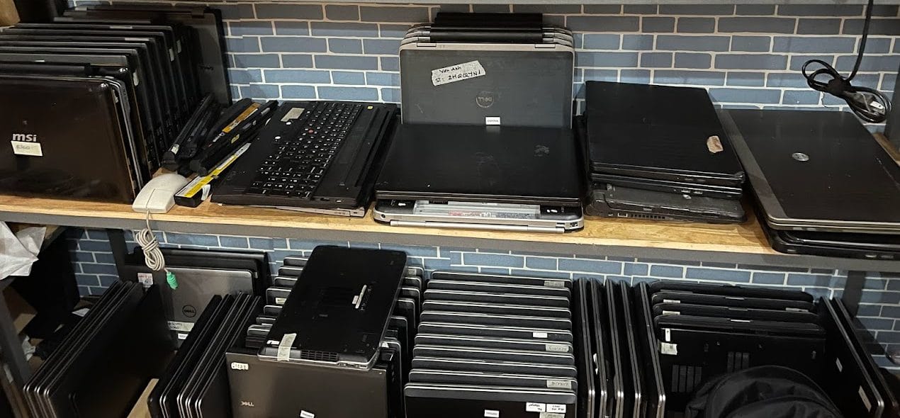 Thu Mua Laptop Cũ Tại Đồng Xoài, Bình Phước - Kiểm Tra Laptop Tận Nơi Trước Khi Chốt Giá